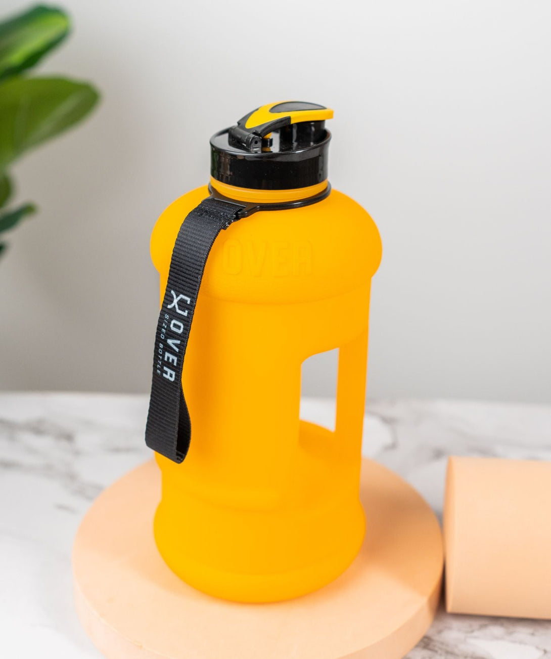 1.5L Oversized Bottle with Flip Cap